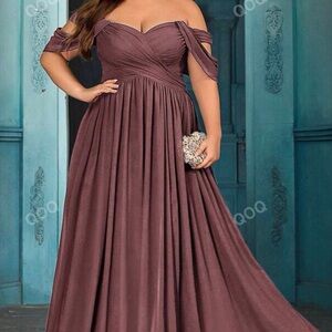 Plus Size Mauve Ruched Sweetheart Gown for prom, wedding or other formal event!